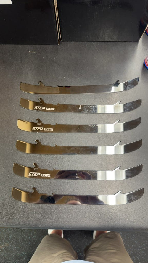 ** two pairs now**
STEP Blacksteel Hockey Skate Runners ST EDGE Size 280
2 pairs of 280 black Bauer step steel 
Profiled to quad and sharpened once