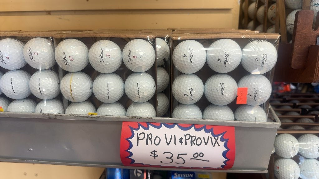 Titleist Golf Balls Pro V1 / Pro V1x Used 12-Pack A grade balls with no marks or scuffs. Like they came out of a new sleeve.