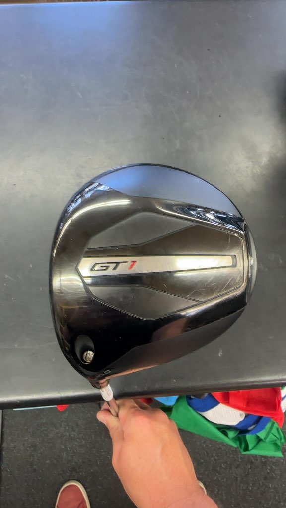 Titleist GT1 Driver 10.0 Degree Regular Flex Used