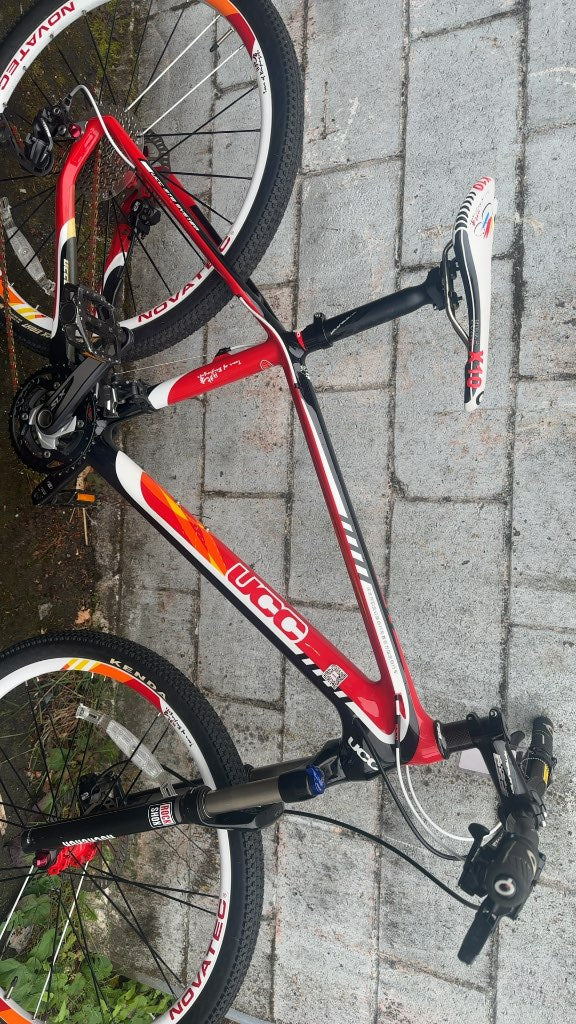 UCC VCL Road Bike 17" Frame 26" Wheels Red/White/Black very Good Condition