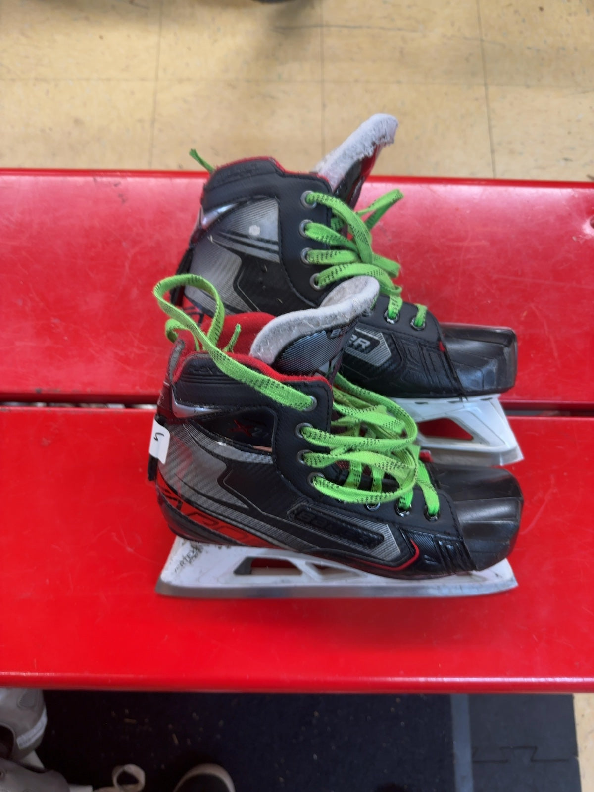 Bauer Vapor Junior 5 Ice Hockey Goalie Skates
