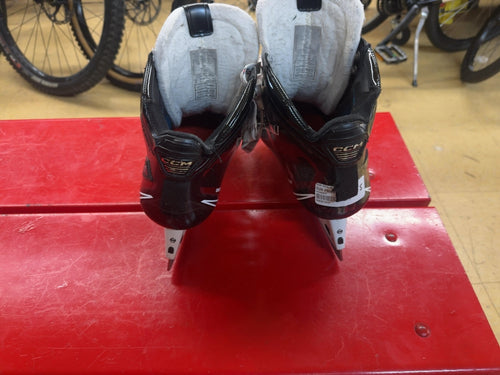 CCM EFlex 6.9 Goalie Ice Hockey Skates Size 7.5