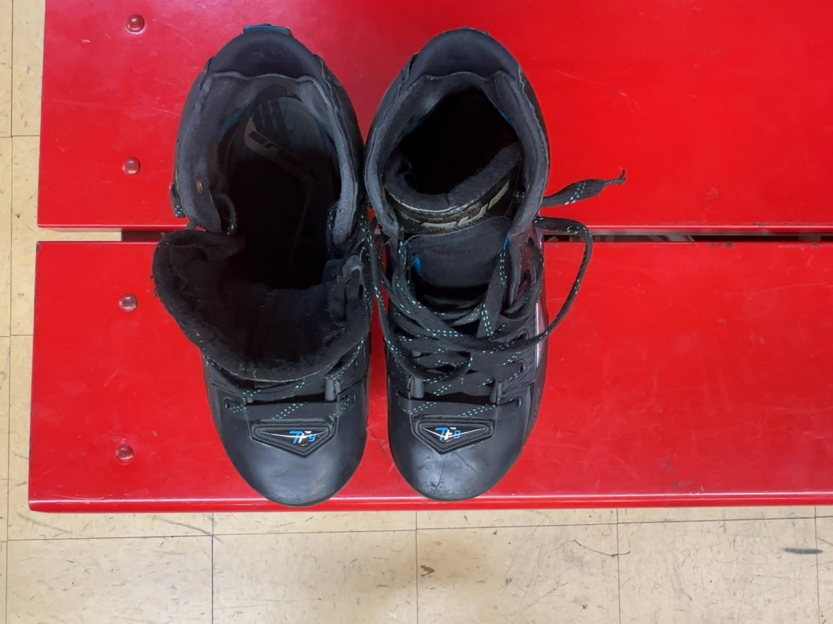 True TF9 Goalie Skates Size 6