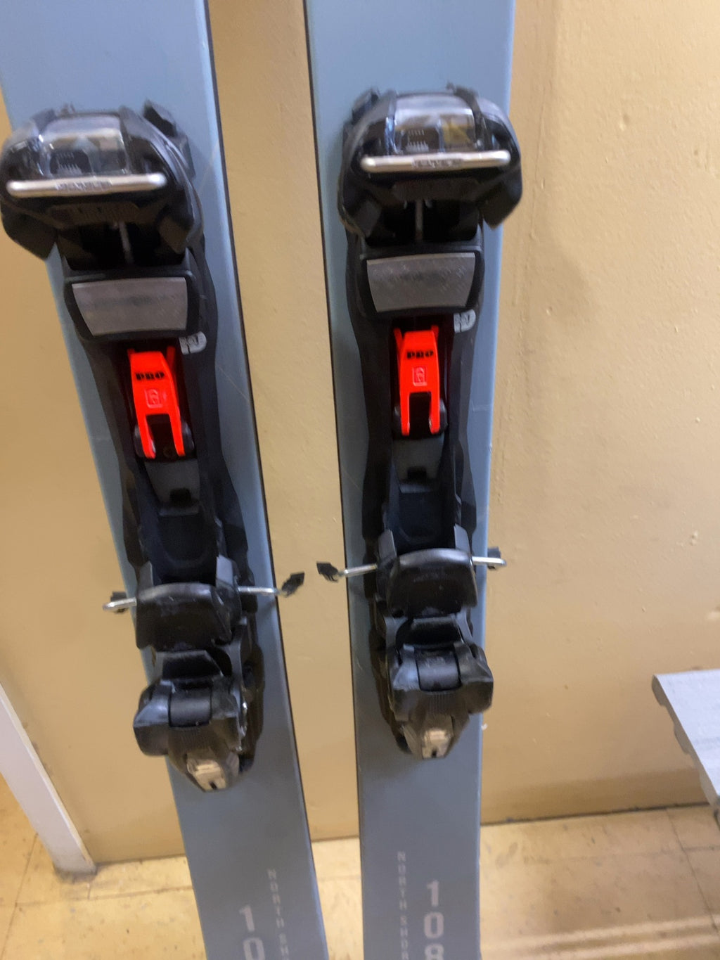 RMU North Shore 108 Skis 172cm with Marker Duke Bindings