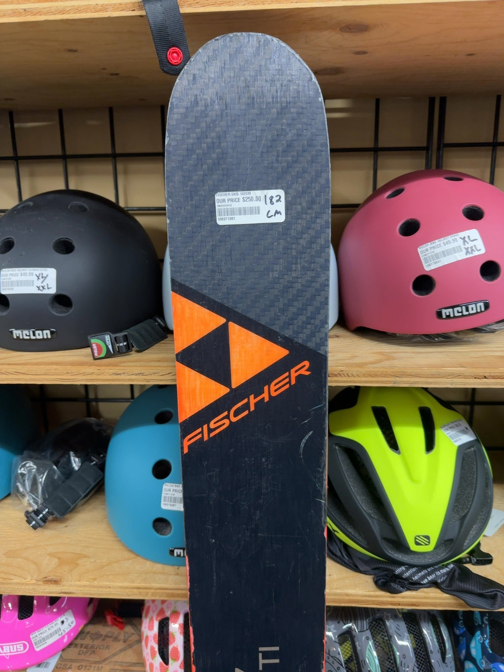 Fischer Ranger 107 Ti Skis 182 cm with Attack 14 Bindings