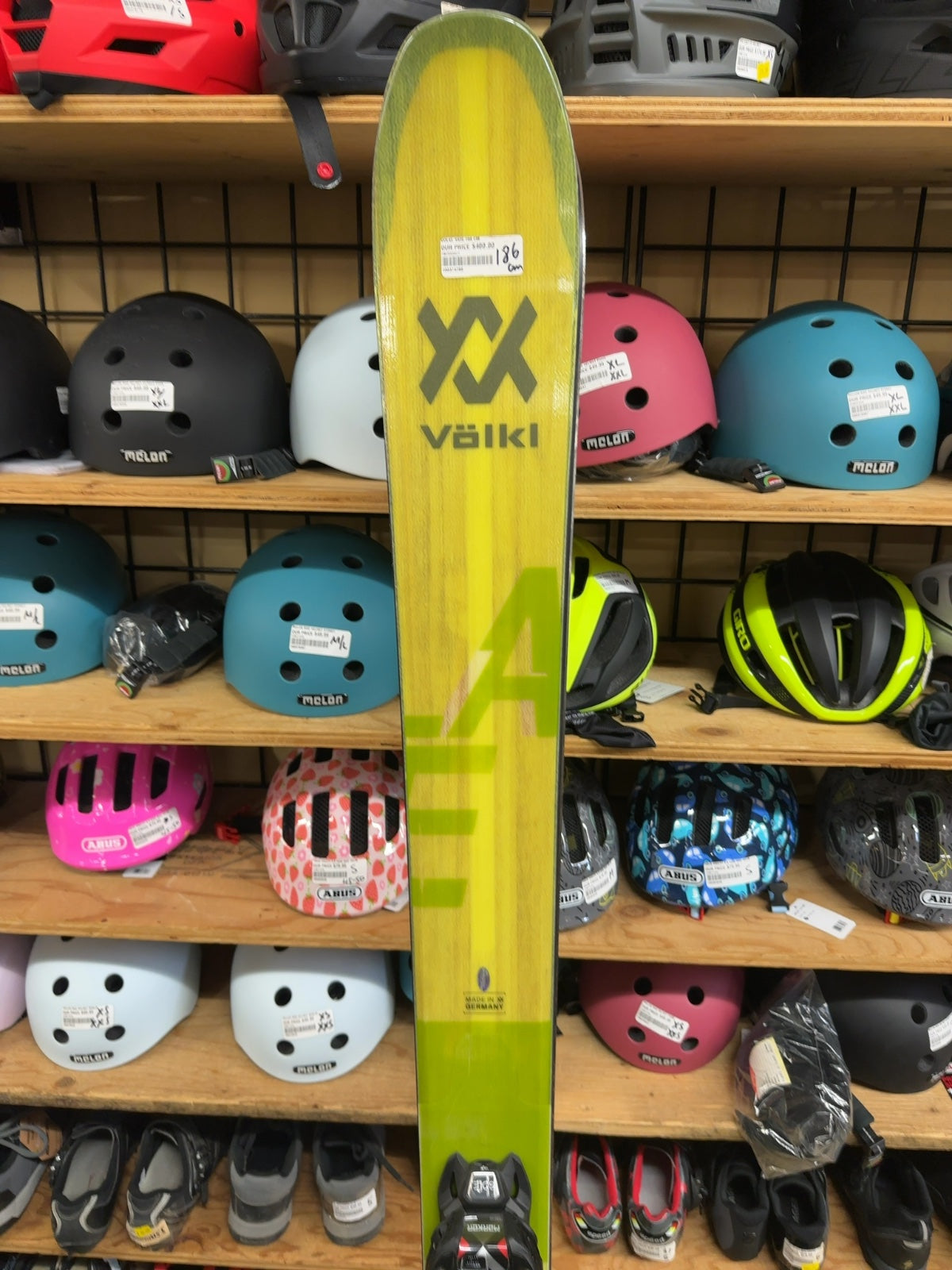 Völkl 100Eight Skis 186 cm with Marker Bindings