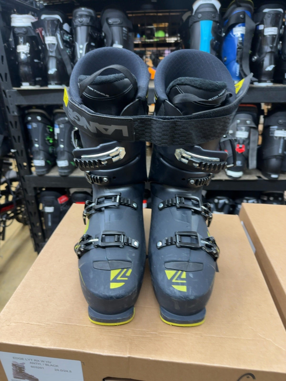 Lange LX 120 Ski Boots - Mondopoint 29.5