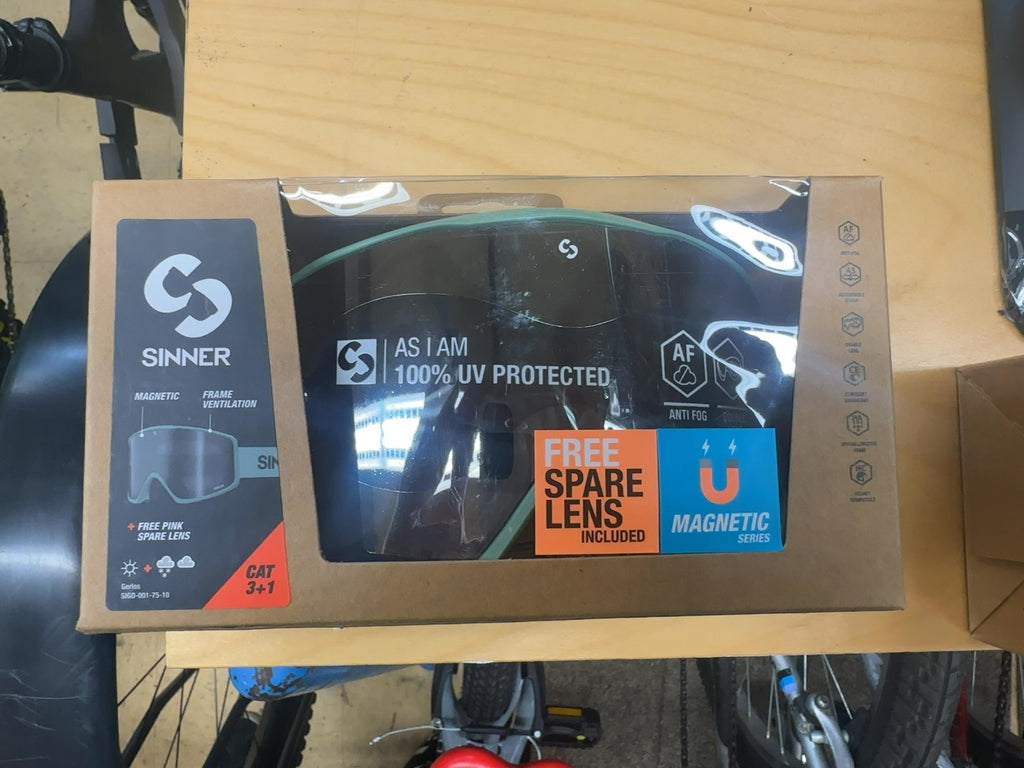Sinner SIGO Magnetic Ski & Snowboard Goggles with Spare Lens