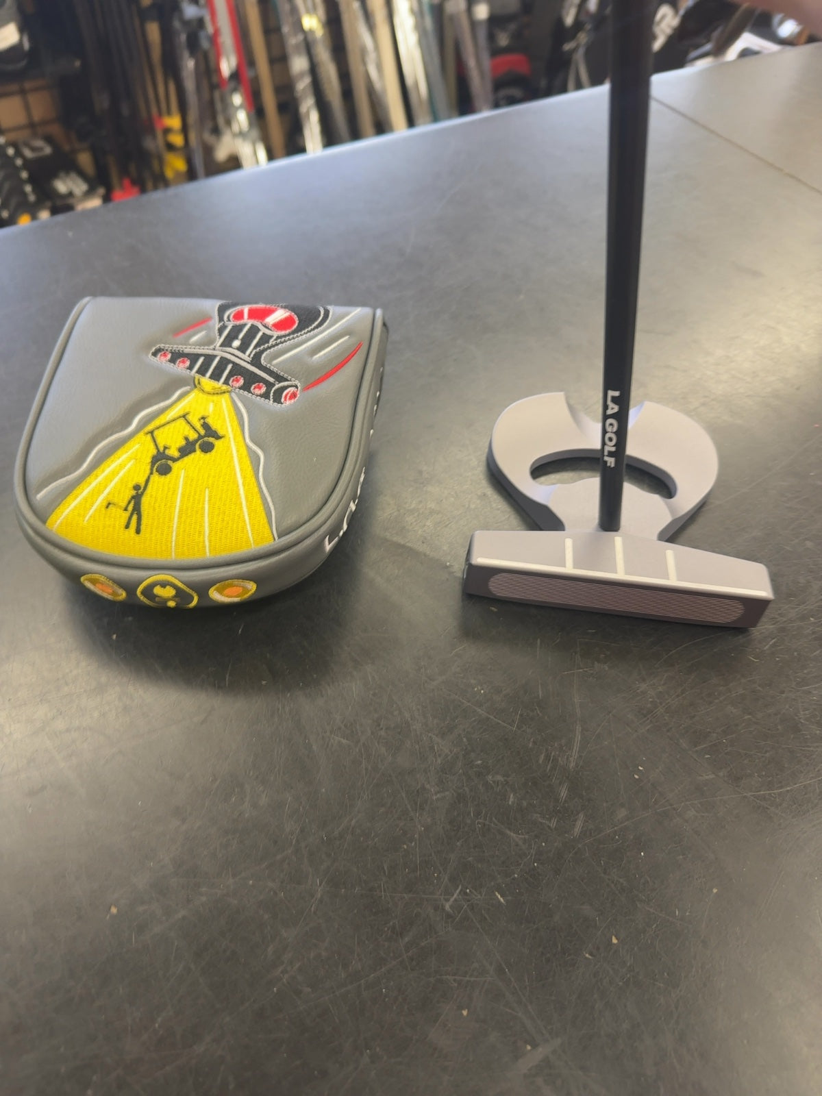 L.A.B. Golf Directed Force 2.1 Putter with Headcover