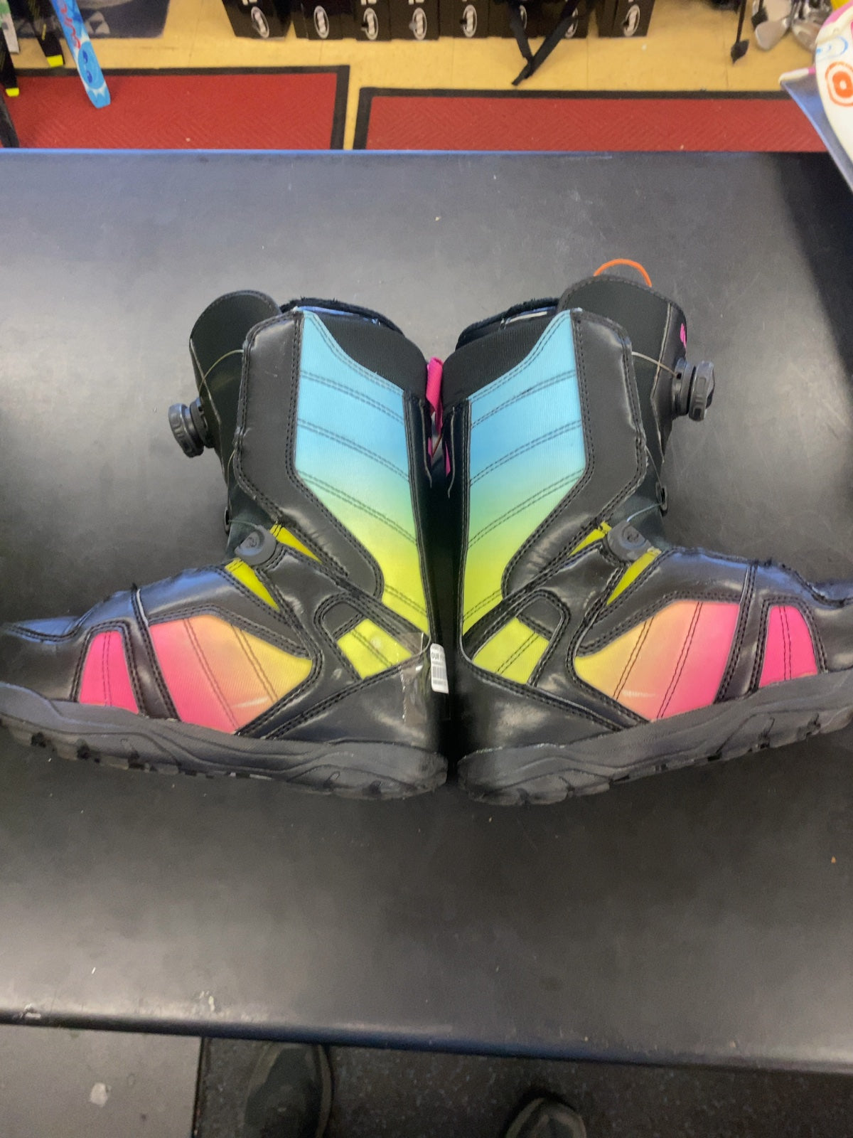 ThirtyTwo STW BOA Women's Snowboard Boots - Size US 7.0