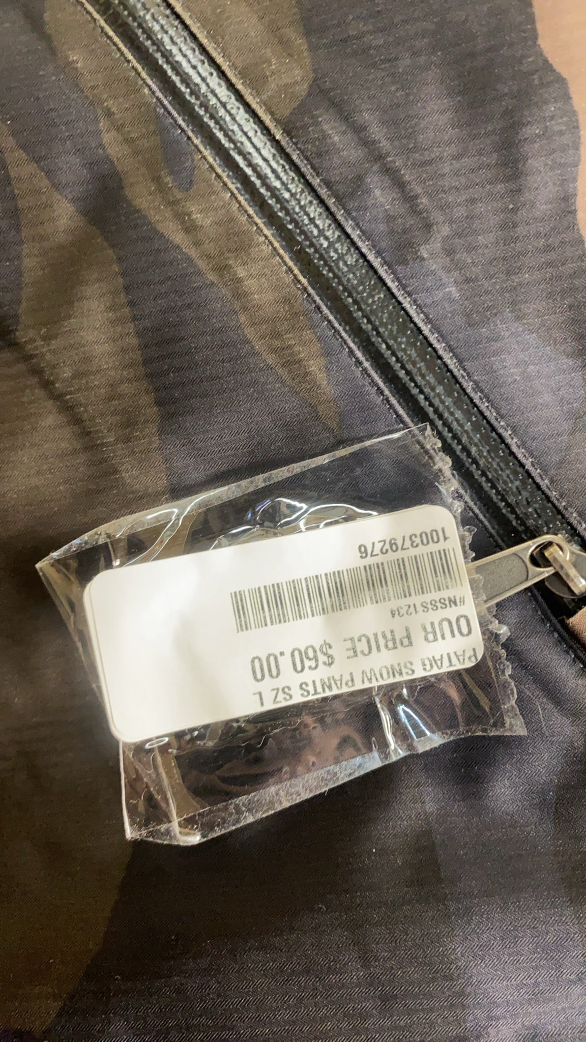 Patagonia Snow Pants Youth Size L (12) Camo H2No