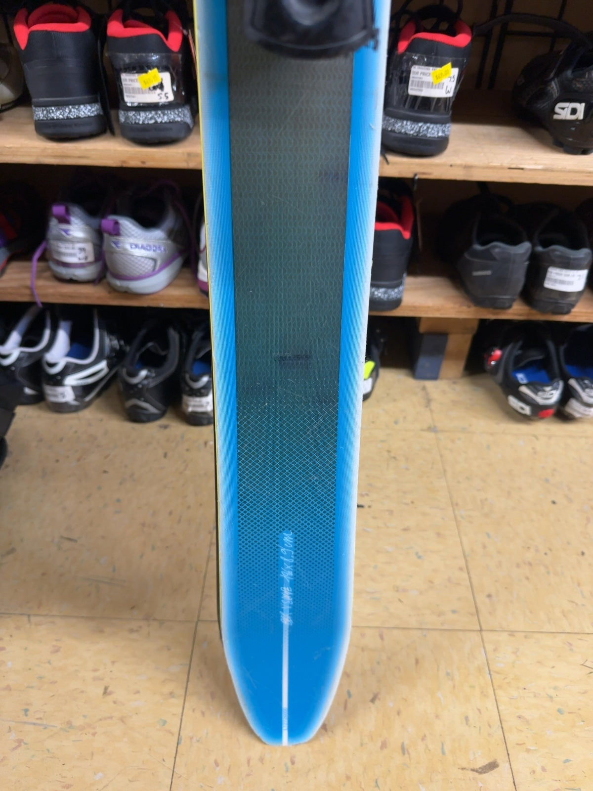 Salomon Downhill Skis with Bindings 186 cm