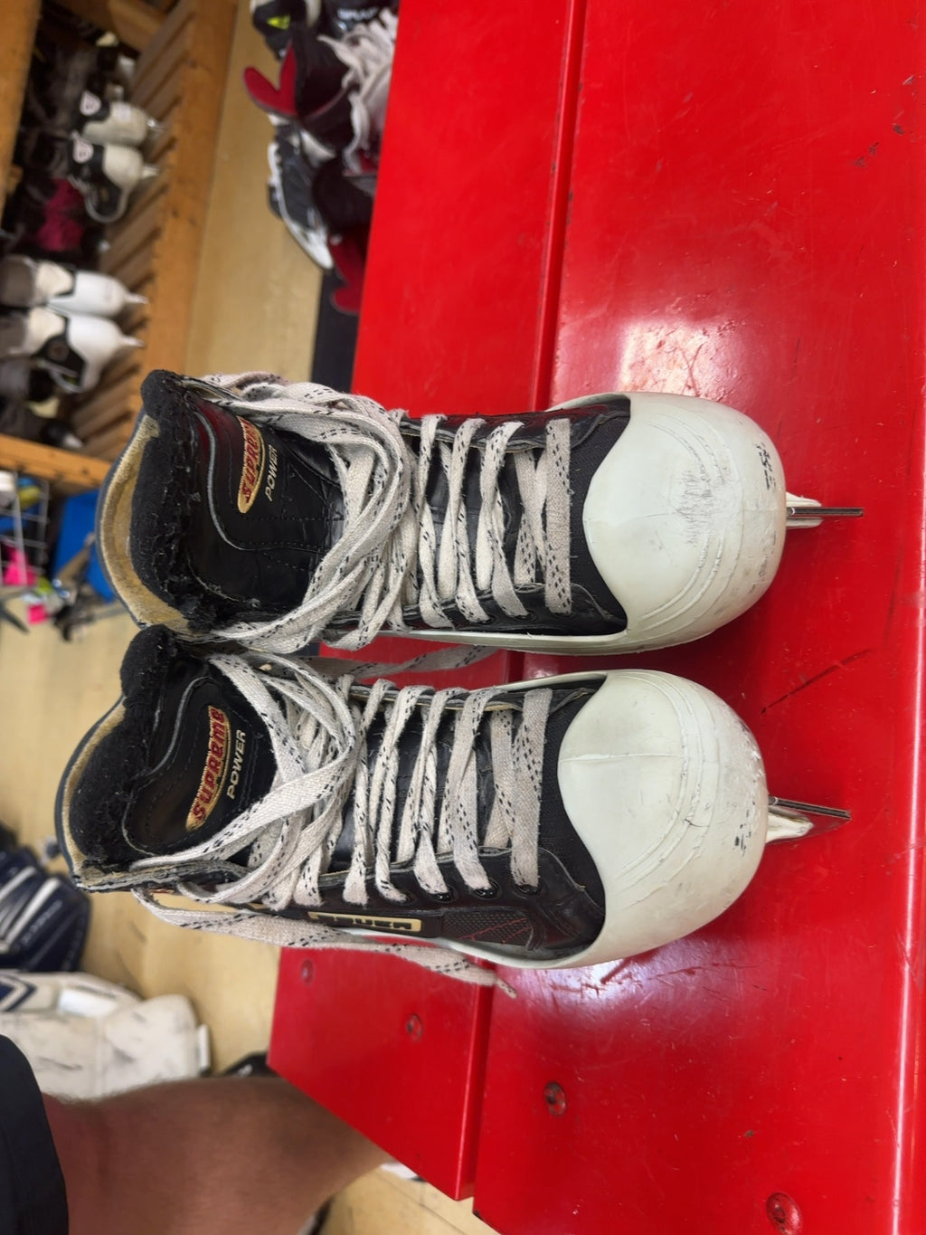 Bauer Supreme 3000 Goalie Ice Skates Size 7