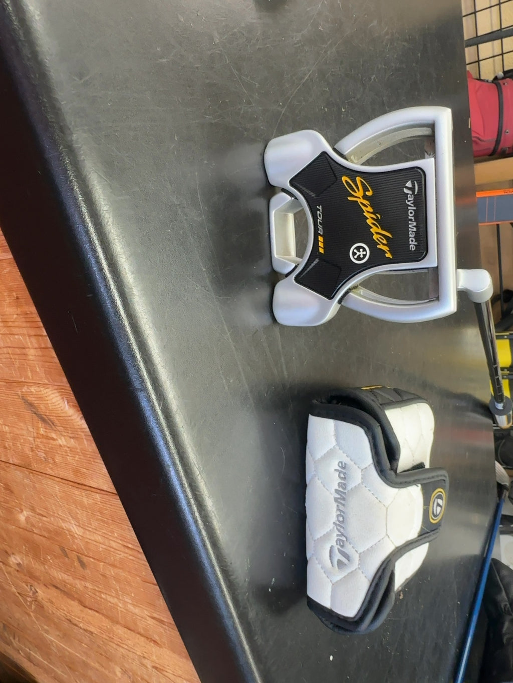 TaylorMade Spider Tour Interactive Putter with Headcover