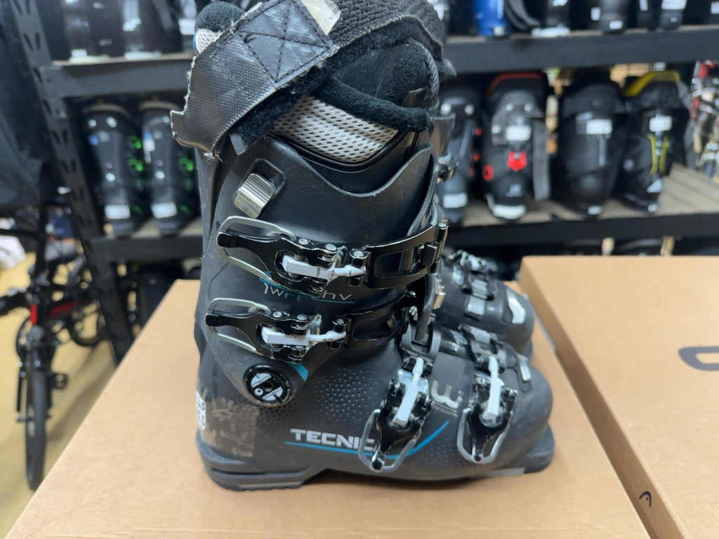 Tecnica Mach1 MV HV Ski Boots Womens  - 23.5 / 275mm