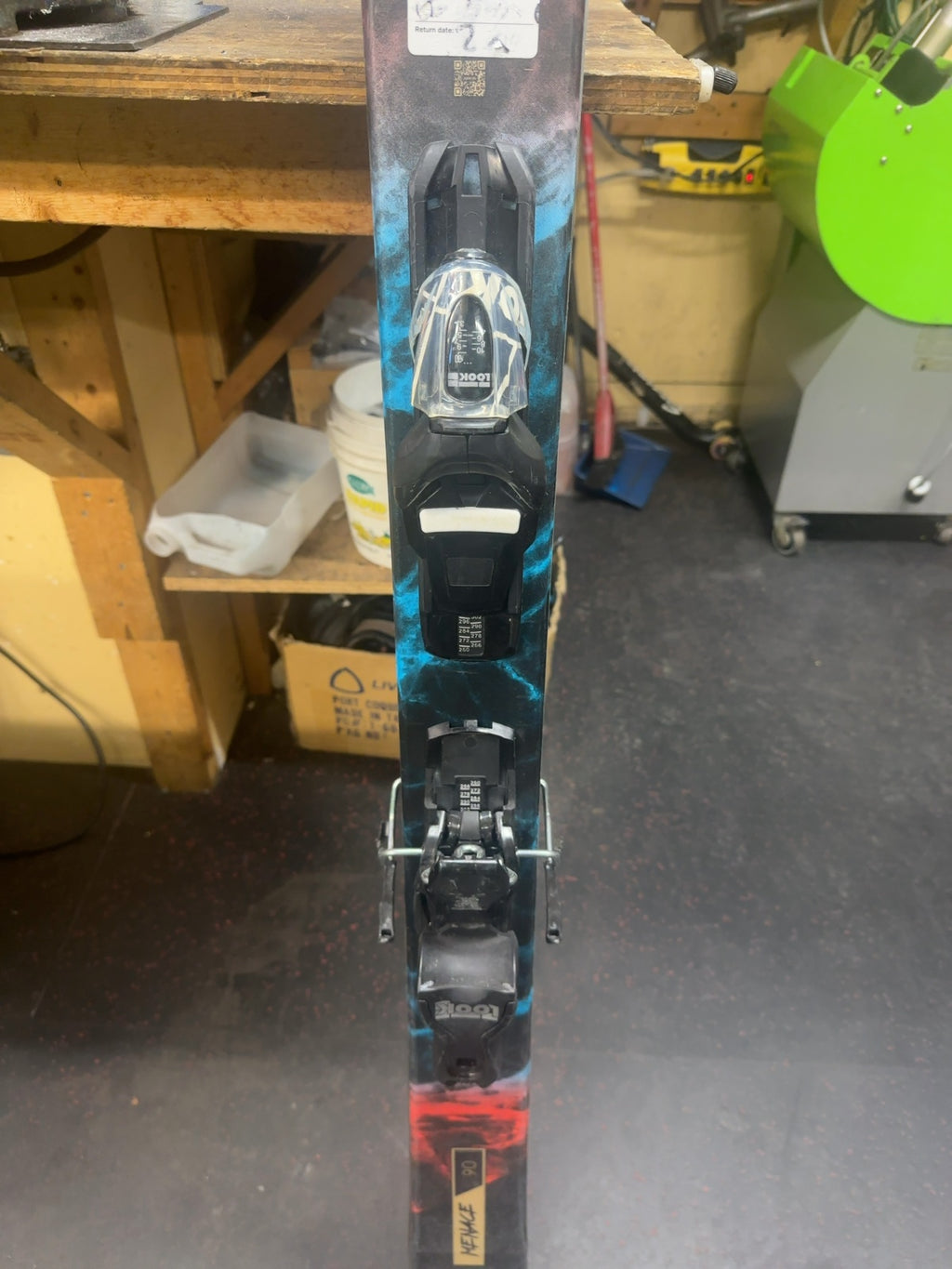Dynastar Menace 90 Skis with Look Bindings - 160 cm-freshly waxed and tuned