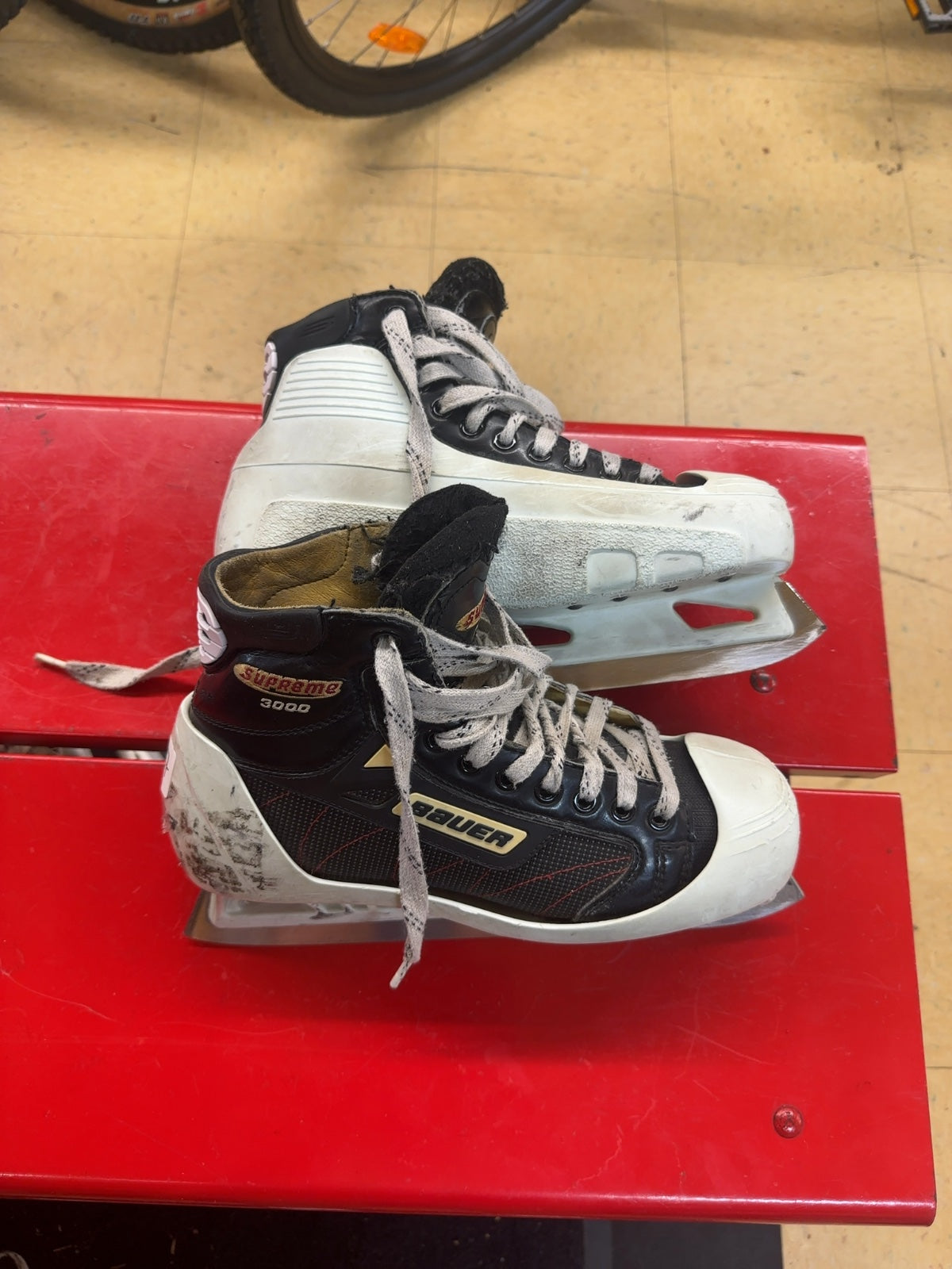 Bauer Supreme 3000 Goalie Ice Skates Size 7