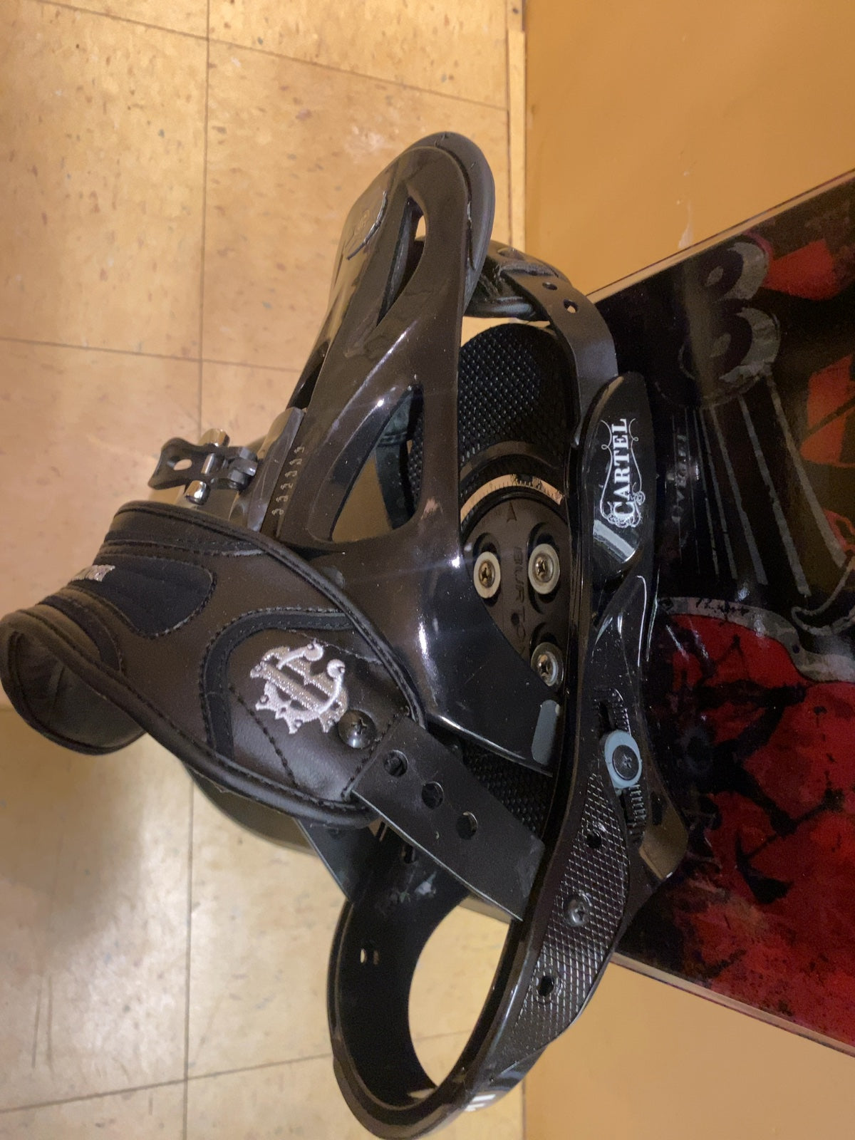 Salomon Definition Snowboard 160 cm with Burton Cartel Bindings