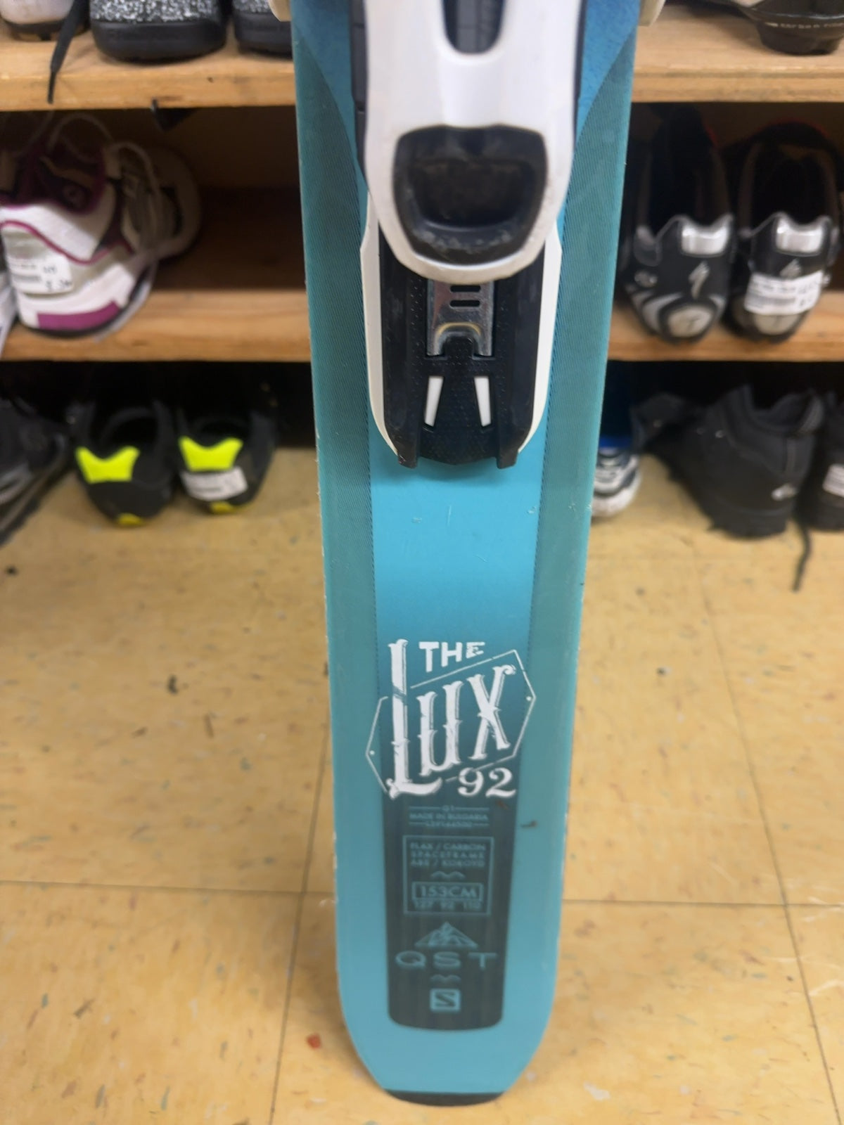 Salomon QST Lux 92 Skis with Bindings 153 cm