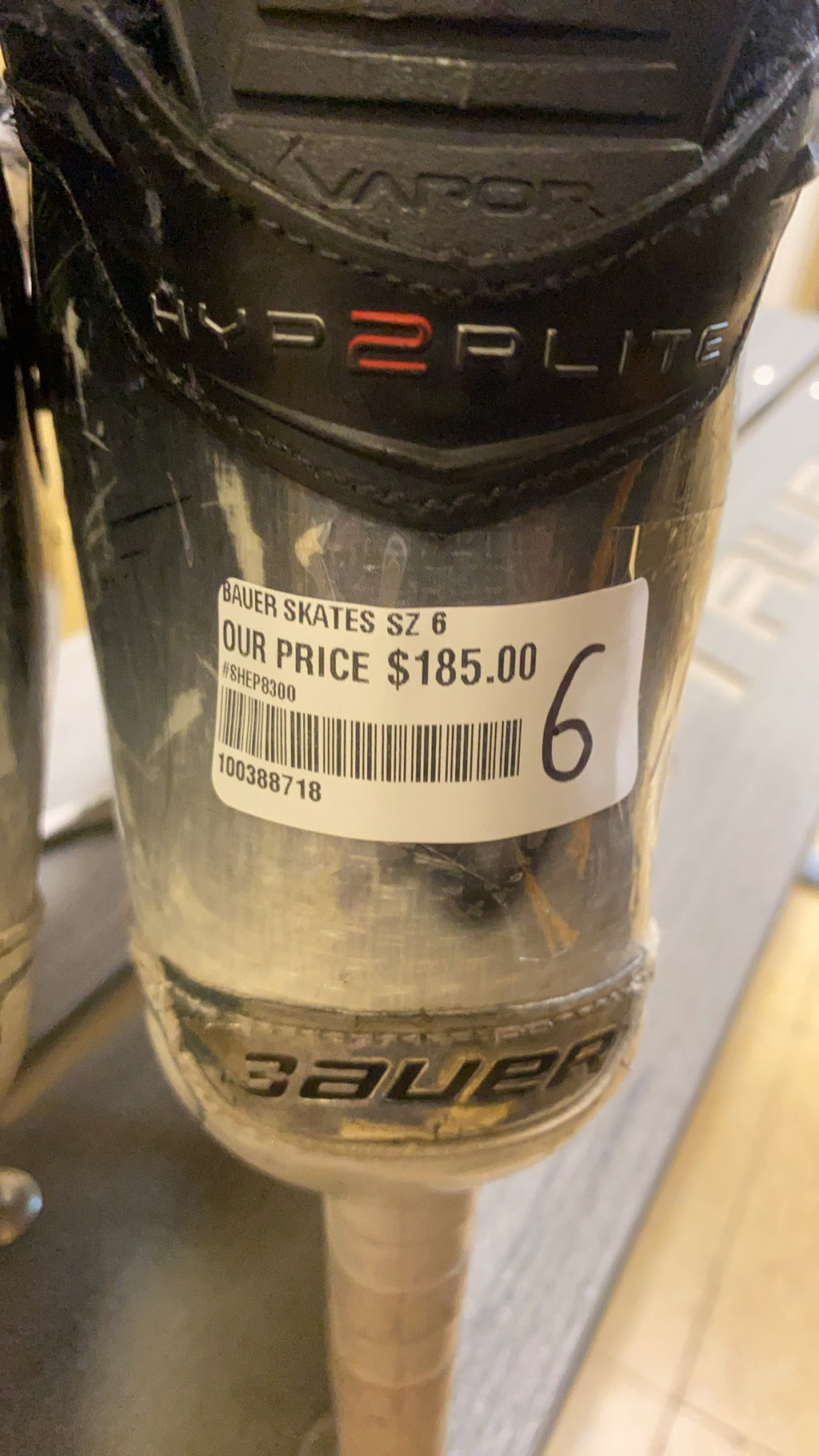 Bauer Vapor Hyperlite 2 Ice Hockey Skates Size 6 Fit 1