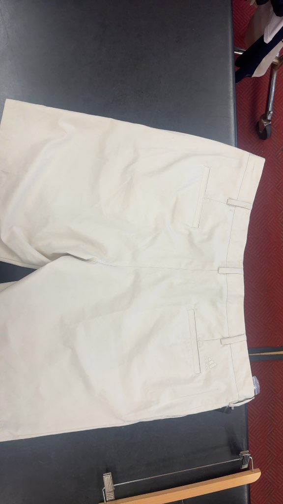 Adidas Golf Shorts Men's Beige Size 42-New
