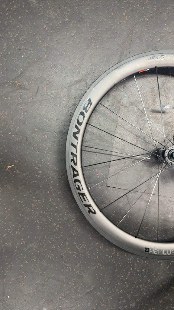 Bontrager Aeolus Comp 5 700c Front Wheel