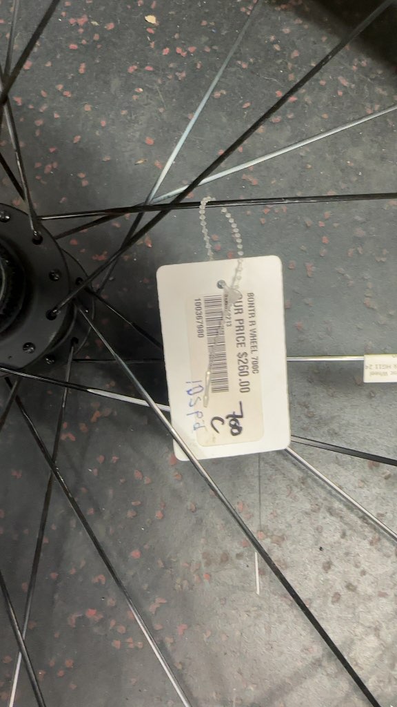 Bontrager Aeolus Comp 5 700c Rear Wheel