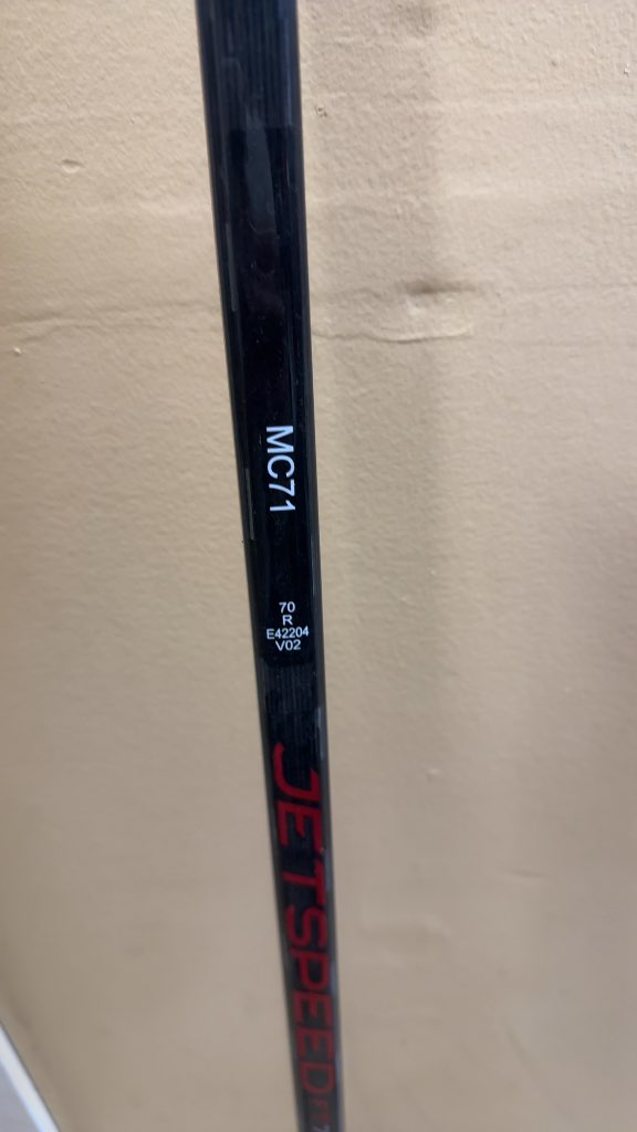 CCM JetSpeed FT7 Pro Hockey Stick - 70 Flex - Right Hand - MC71 Pattern