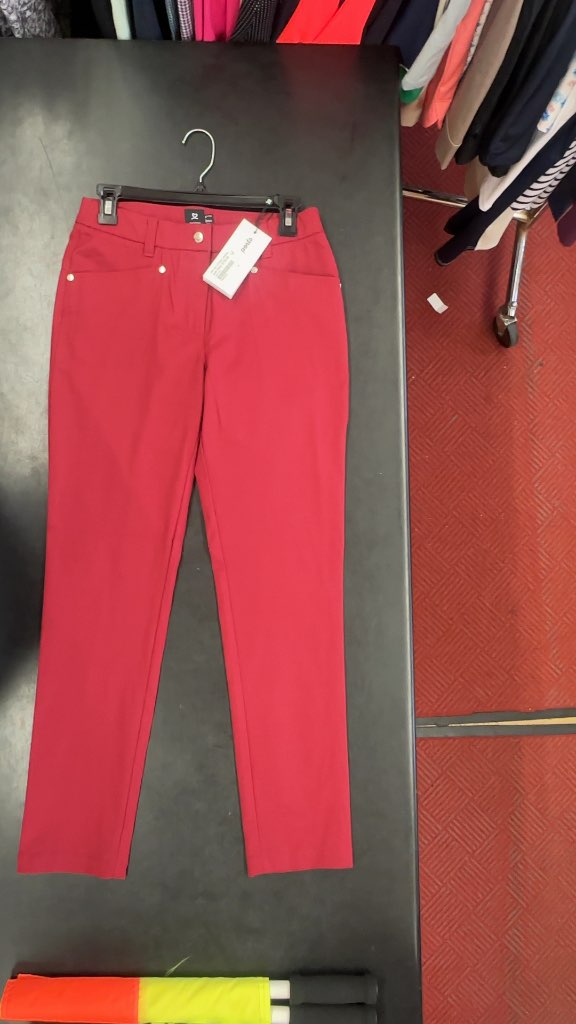 Daily Sports Women's Golf Pants Red New With Tags US 4