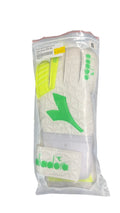 Diadora Arezzo Goalie Gloves - Size 8
Brand new