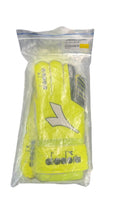 Diadora Arezzo Soccer Goalie Gloves - Medium-brand new