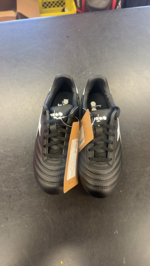 Diadora Brasil Icon Youth Soccer Cleats - Size 13-brand new cleats