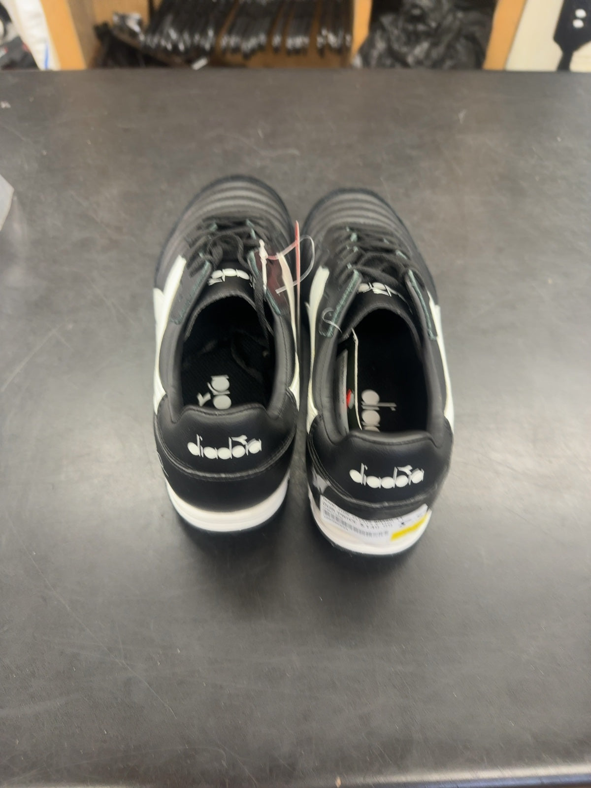 Diadora Brasil LT Turf Soccer Cleats - Black/White - Size 8.5
Brand New with tags