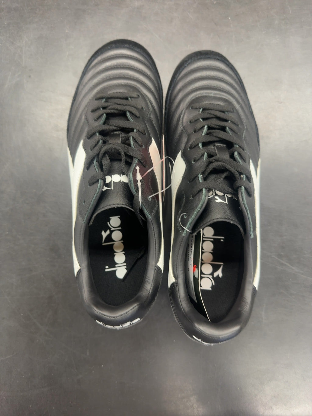 Diadora Brasil LT Turf Soccer Cleats - Size 8.5