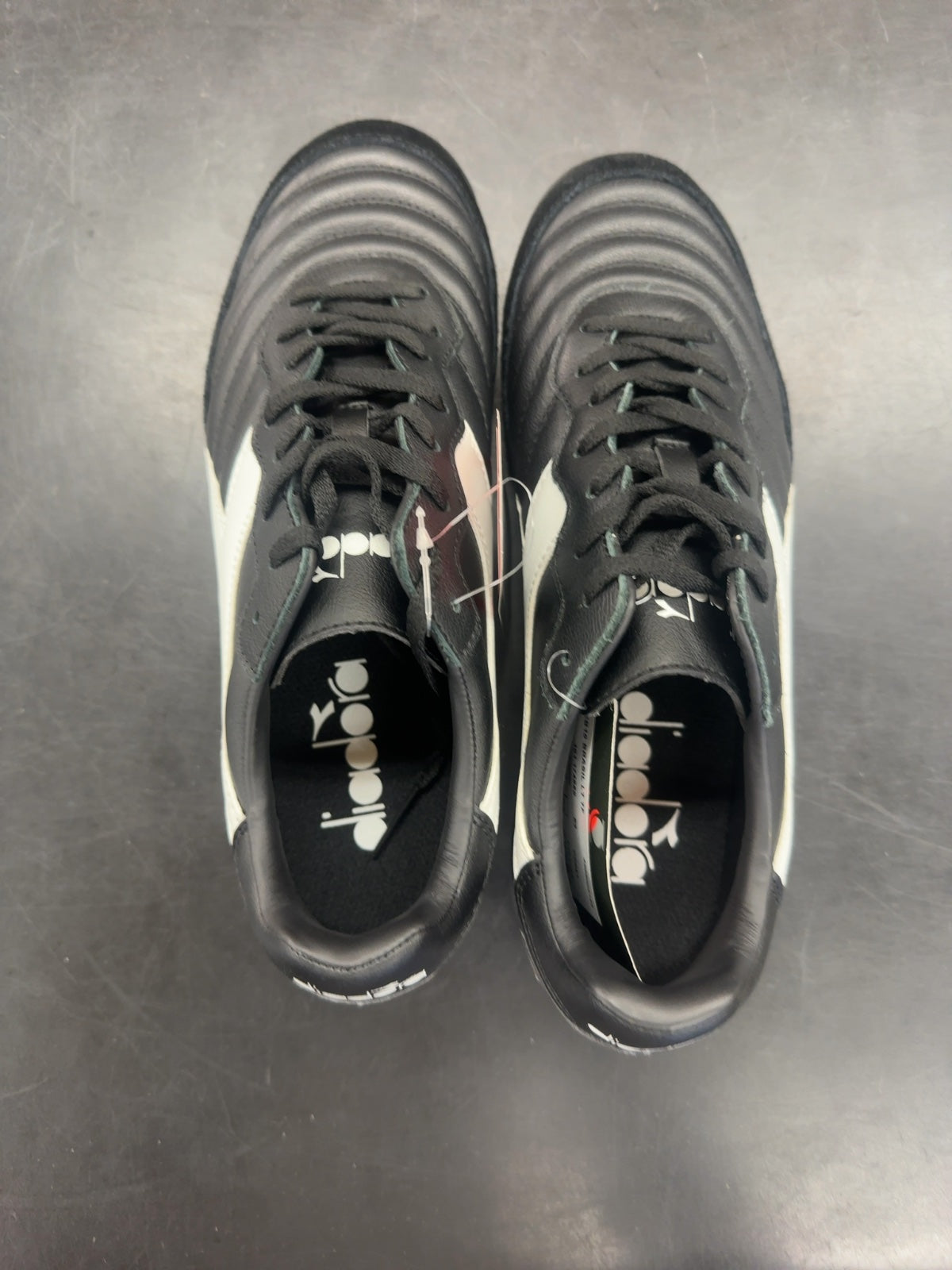 Diadora Brasil LT Turf Soccer Cleats - Size 8.5