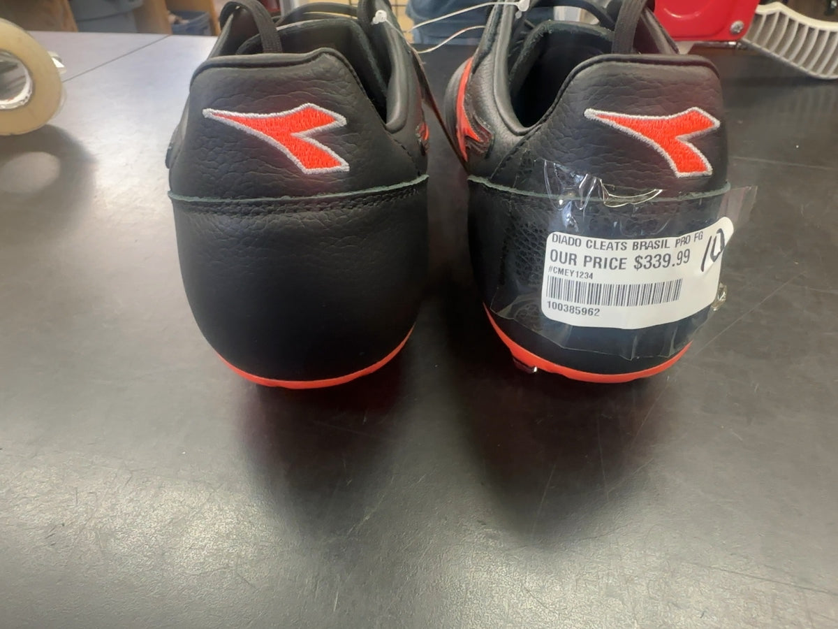 Diadora Brasil Pro FG Soccer Cleats - Size 10
Brand new with tags
