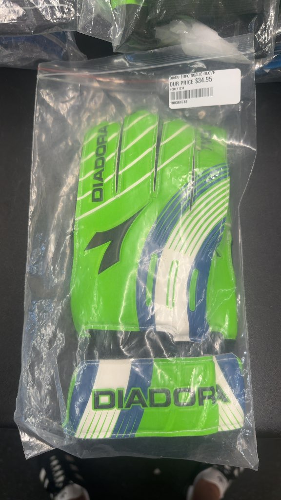 Diadora Euro Soccer Goalie Gloves-brand new