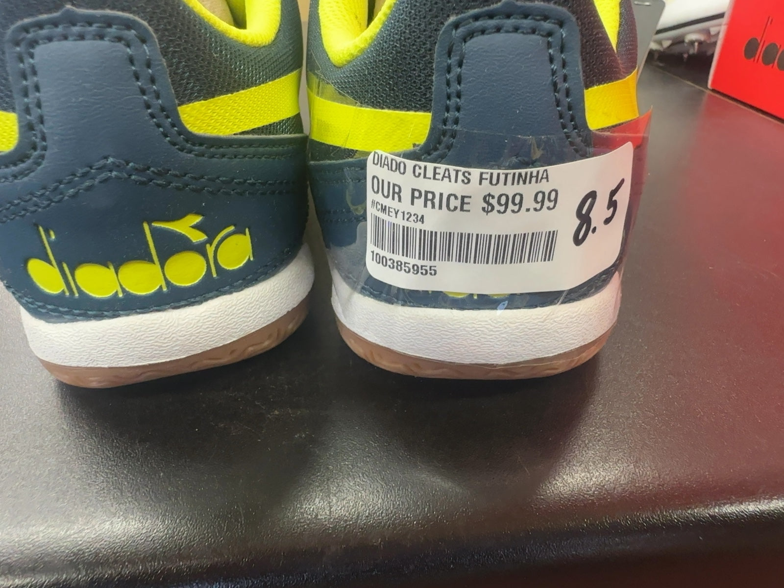Diadora Futinha Indoor Soccer Shoes - Size 8.5
Brand new in box