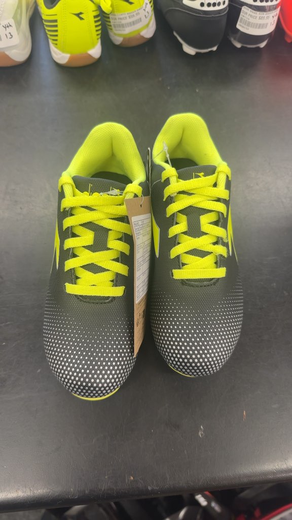Diadora Pichichi Jr Soccer Shoes-brand new cleats