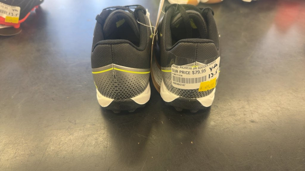 Diadora Pichichi Jr Soccer Shoes - Size 13.5 Youth-turf shoes