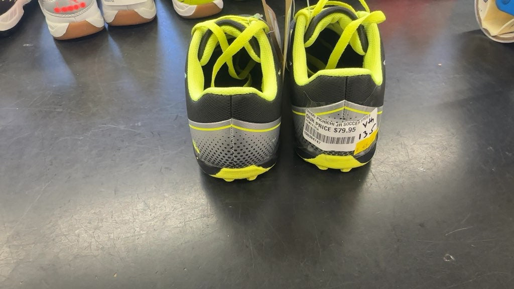Diadora Pichichi JR Youth Soccer Shoes 13.5-brand new