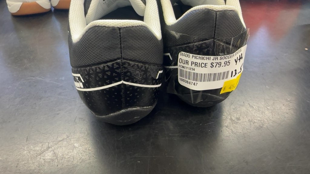 Diadora Pichichi Jr Youth Soccer Shoes - Size 13.5-brand new