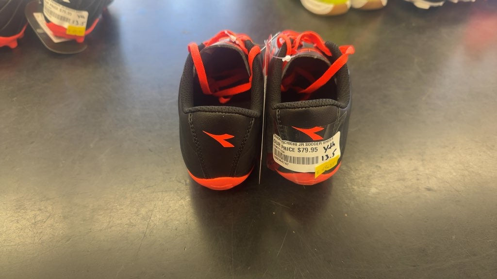 Diadora Pichichi Jr Youth Soccer Shoes - Size 13.5-brand new