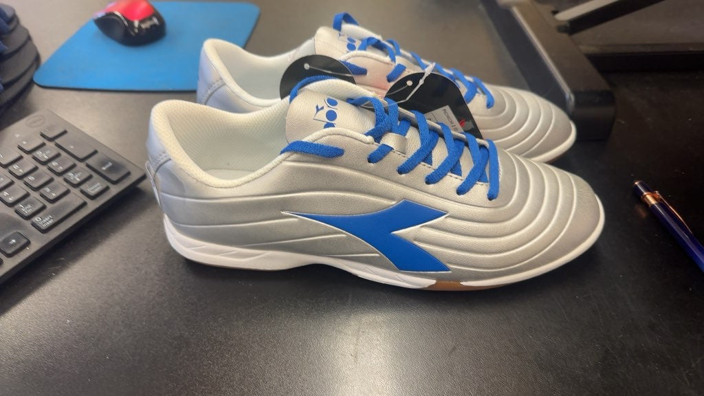Diadora Pichichi SR Indoor Soccer Shoes-brand new
