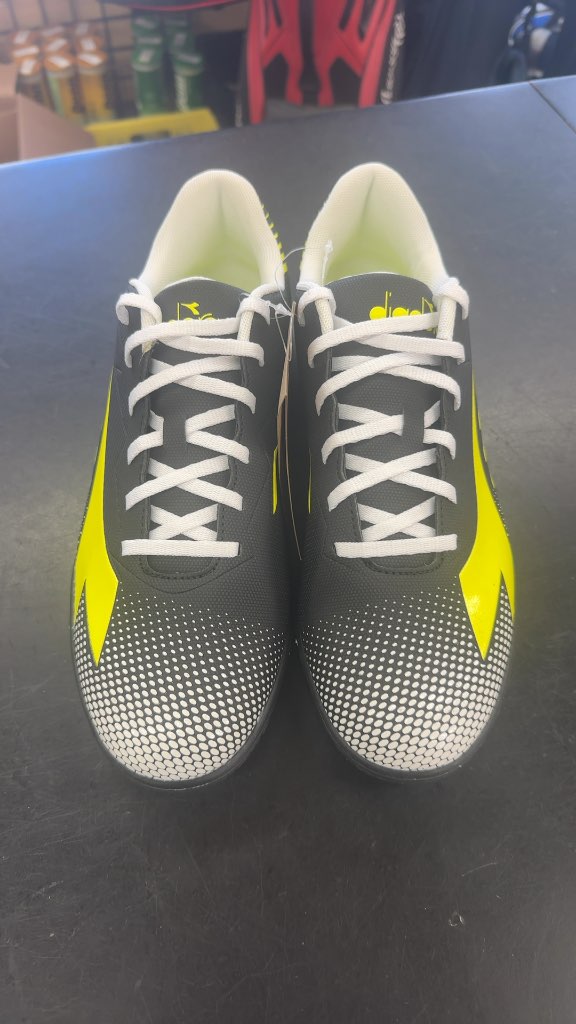 Diadora Pichichi SR Indoor Soccer Shoes - Size 10-brand new