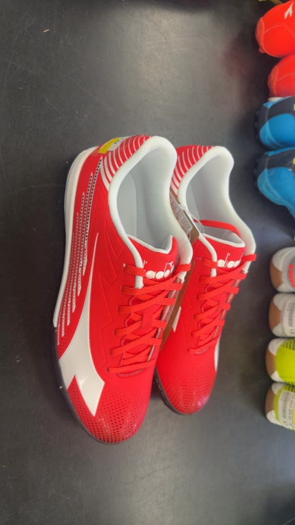 Diadora Pichichi SR Soccer Shoes - Red - Size 10 new with tags