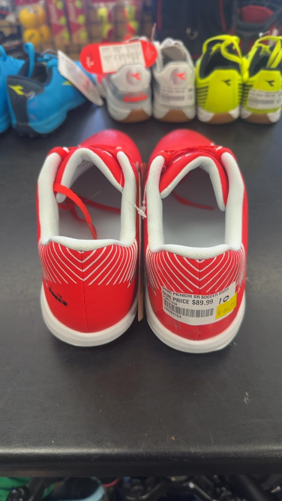 Diadora Pichichi SR Soccer Shoes - Red - Size 10 new with tags