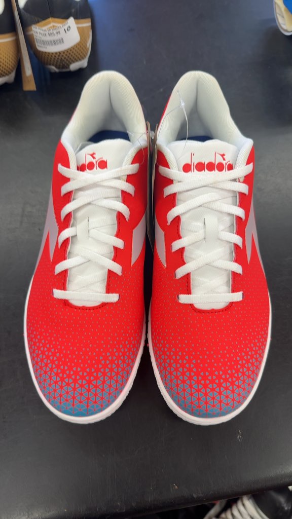 Diadora Pichichi SR Soccer Shoes - Size 8.5