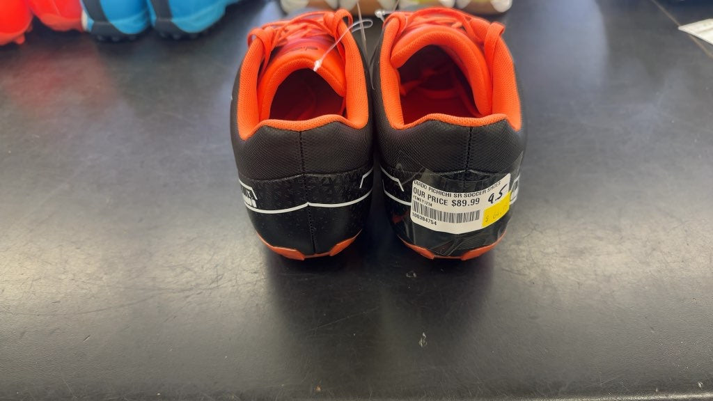 Diadora Pichichi SR Soccer Shoes - Size 9.5
Brand new cleats