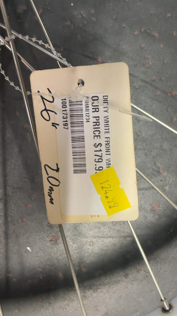 Dirty 26" White Front Bicycle Wheel - 20mm Axle